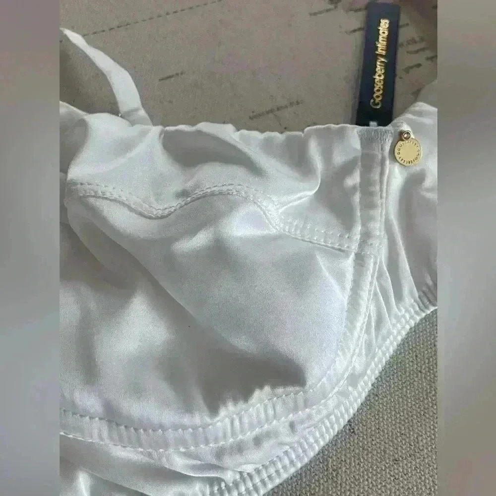 🆕Gooseberry Intimates Manhattan Demi Bra Ivory Size M New With Tags - Picture 4 of 8